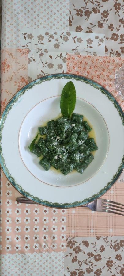B&B I Pellegrini Della Casela Bordogna Buitenkant foto